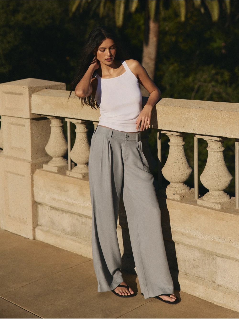 Vuori Trestles Twill Wideleg Pants in Slate Rock Gray Size XSmall